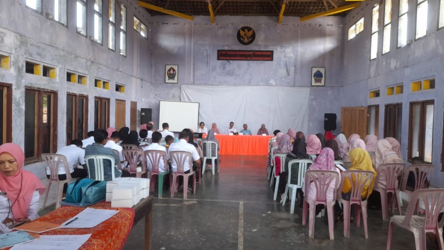 SOSISALSASI DINAS KESEHATAN KABUPATEN & PUSKESMAS KANDANGAN : DESA SEHAT JIWA